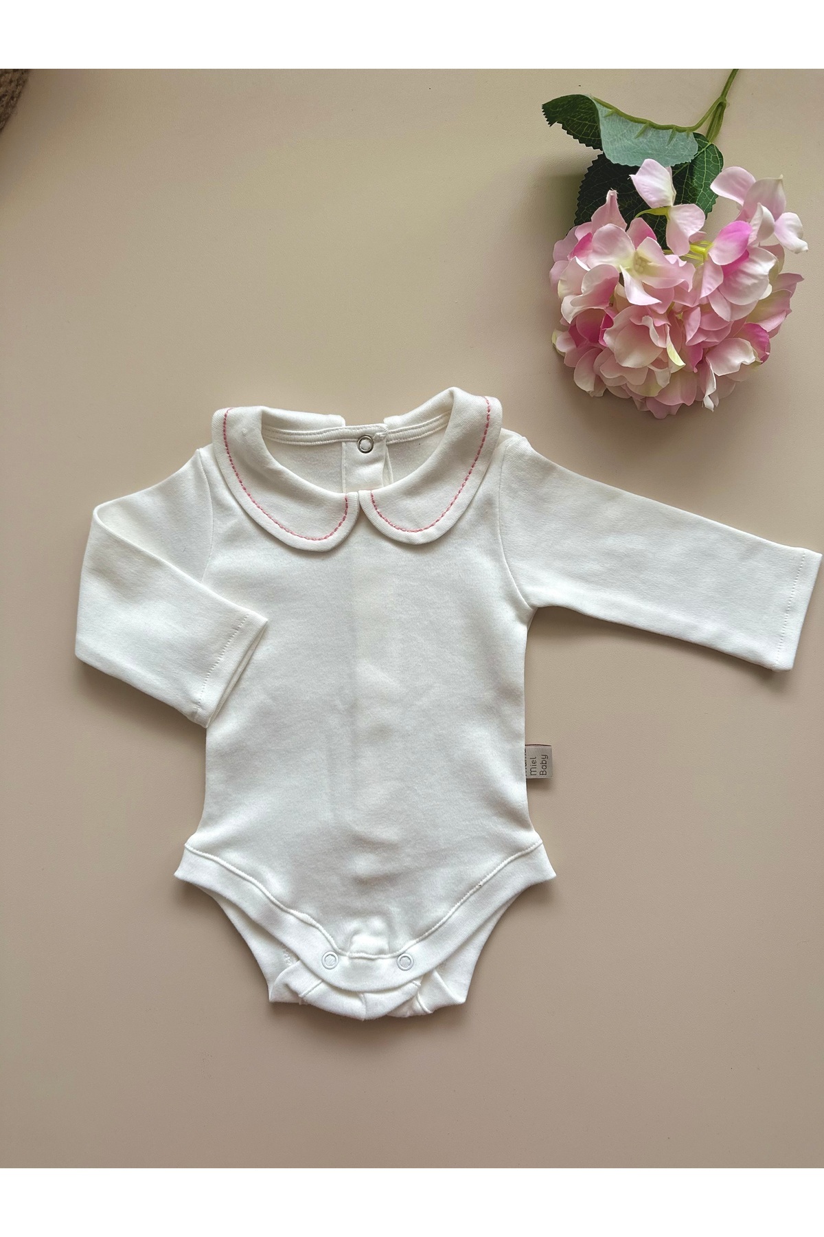 Mama Miel Baby Pembe Hastane Çıkışı Set (Body, Pantolon, Bere, Eldiven) fotoğrafı 6 (önizleme)