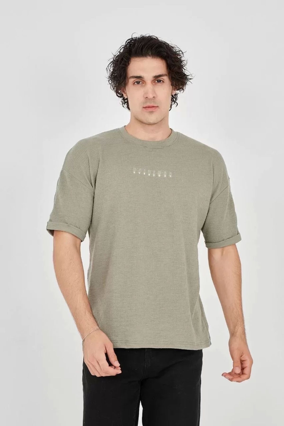 Asgardian-Unisex Fashion Wanilia Jacquard Sleeve T-Shirt - Light Green 2