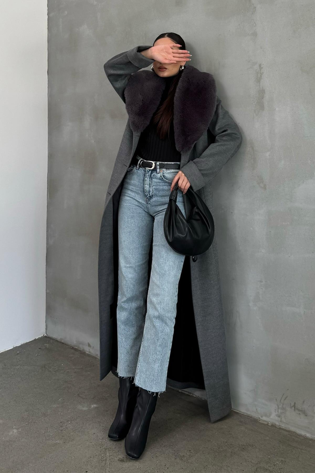 Olcay  Çıkabilen Kürklü Erkek Yaka Belden Kuşaklı Manto KOYU GRİ 3015-Y - Görsel 4