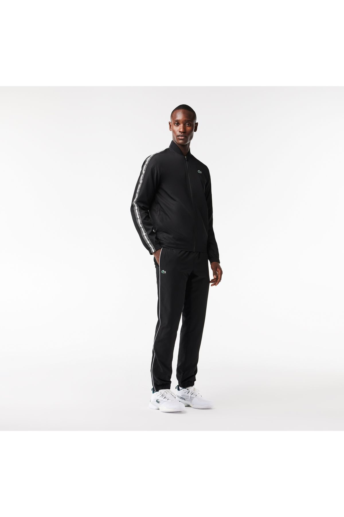 شلوار گرمکن مشکی مردانه آستین بلند و مناسب ورزشی Lacoste