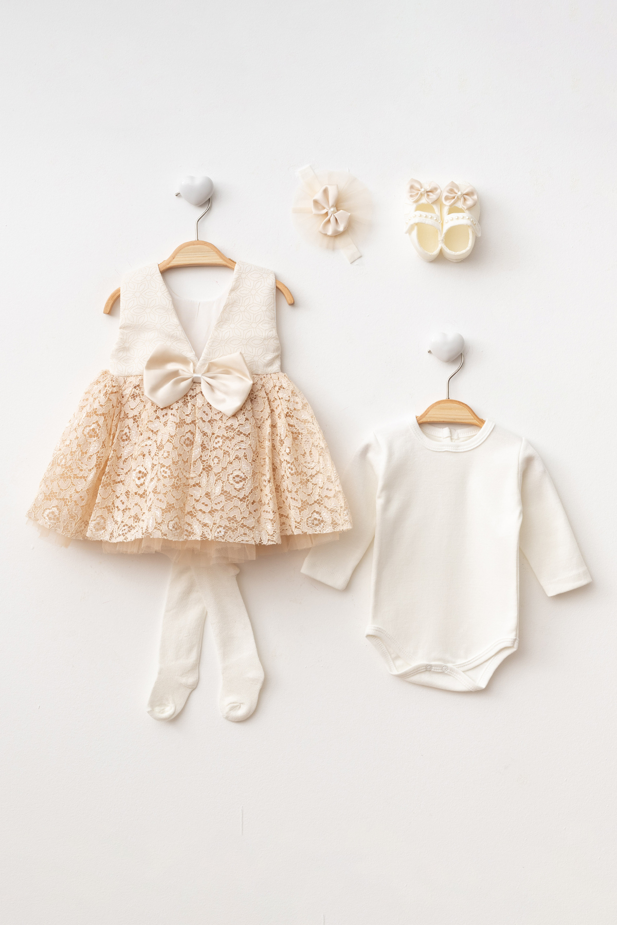 Petite Ponpon Baby Yeni Model Kız Bebek0-6Ay Yenidoğan Elbise 6'Lı Mevlütlük Set Bolerolu Fransız Dantelli Elbise mt334 fotoğrafı 2 (önizleme)