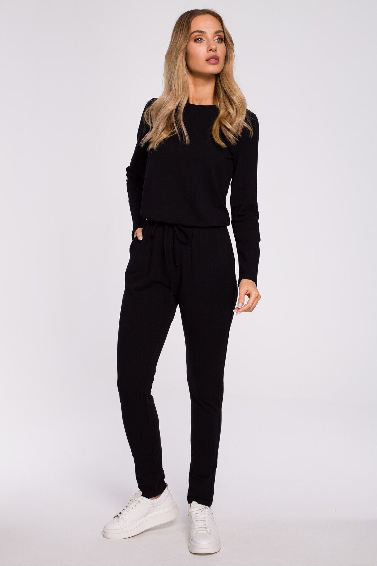 complete the look image