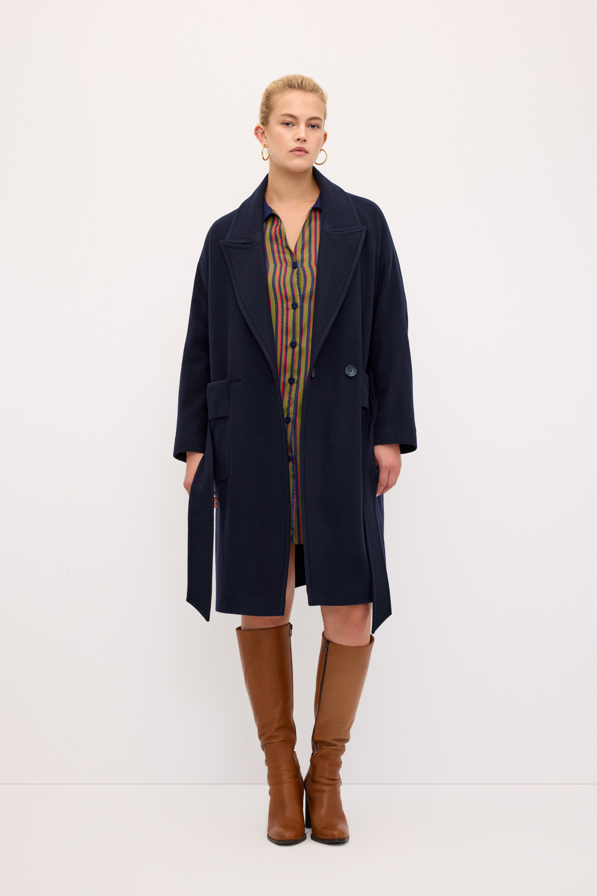 Love My Body  Cep Detaylı Kaban - Görsel 4