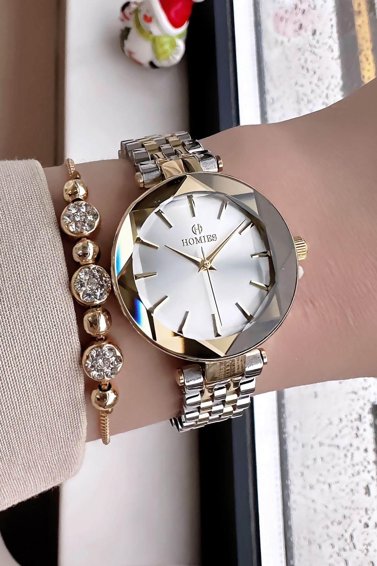 Homies-Waterproof Cutout Glass Women's Watch - Gold Silver Color, Steel Band + Bracelet Hmby2042C2 3