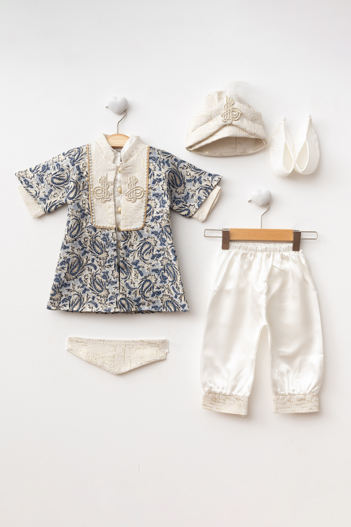 Petite Ponpon Baby Erkek Bebek Şehzade Kıyafeti Erkek Çocuk Sünnetlik mevlüt takımı erkek bebek hediyelik set fotoğrafı 2 (önizleme)