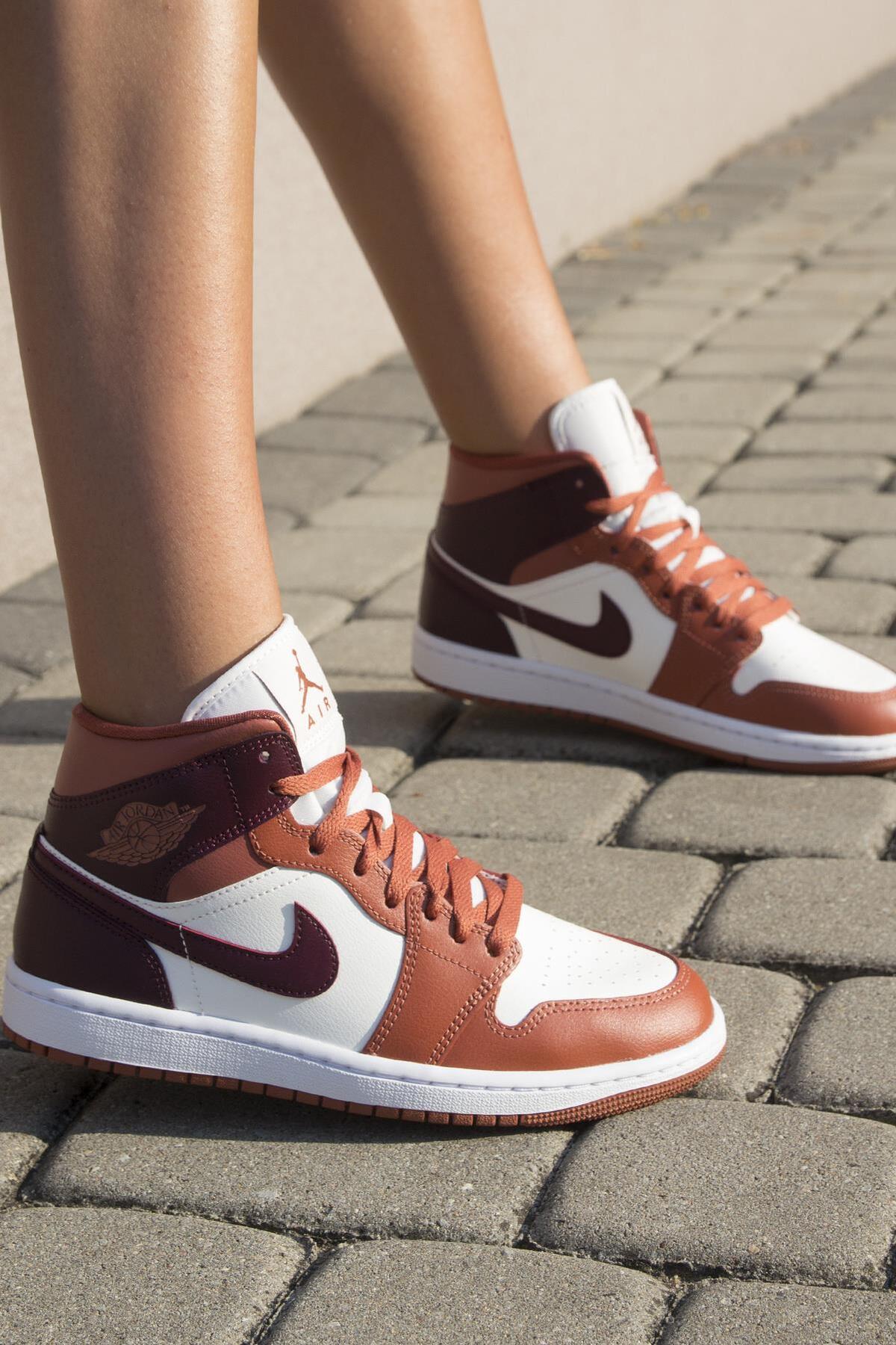 Nike Air Jordan 1 Mid Night Maroon Unısex Deri Bilekli Günlük Spor Ayakkabı