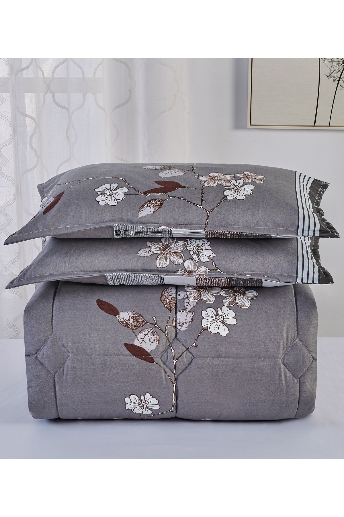 Generic-Comforter Set 4 Piece Single Size Elegant Bedspread Lightweight Comforter Suitable for All Seasons 2