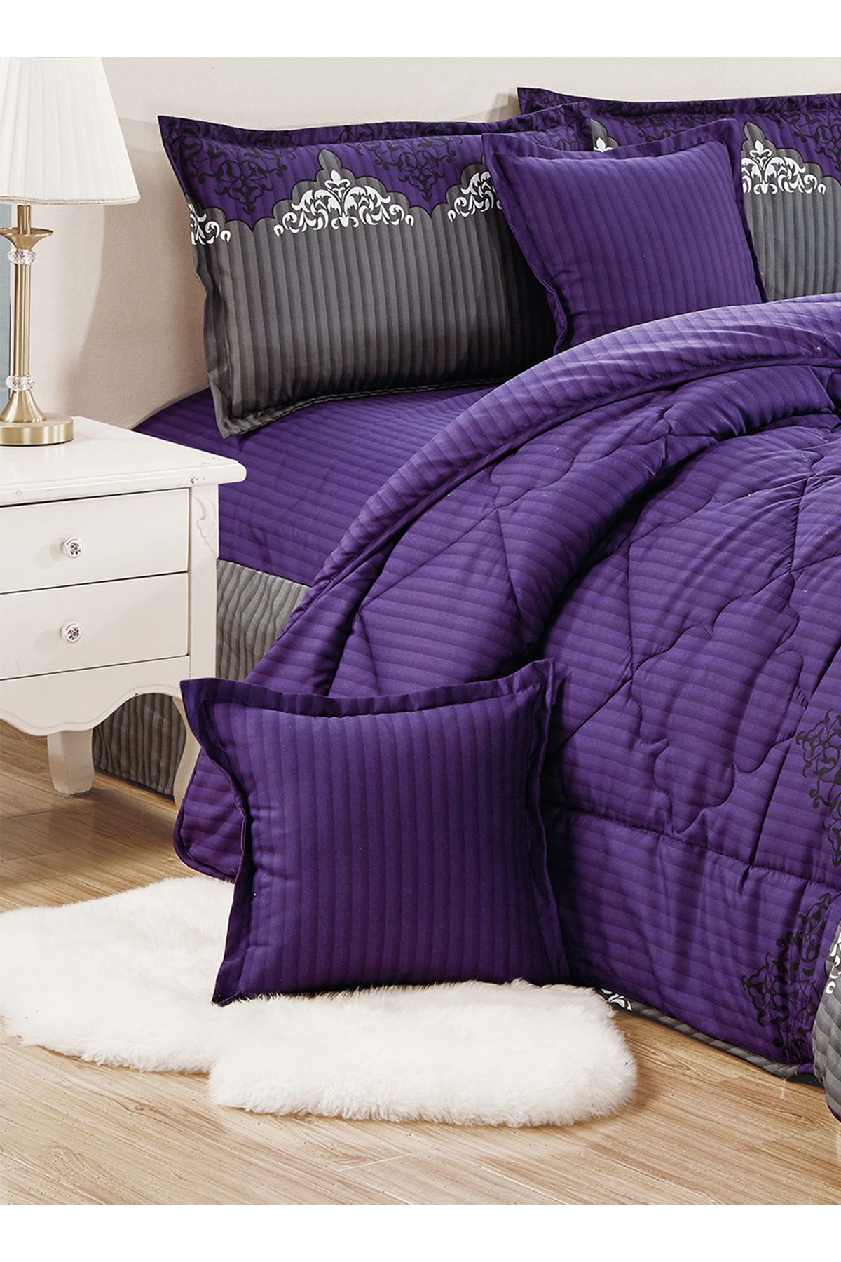 Generic-Comforter Set 4 Piece Single Size Elegant Bedspread Lightweight Comforter Suitable for All Seasons 4