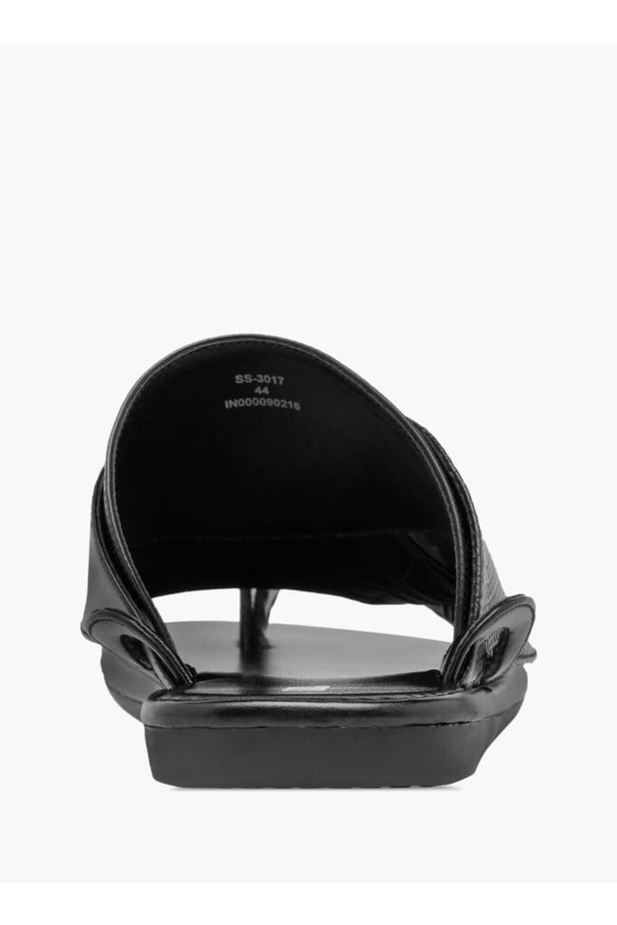 LBL by Shoexpress-Textured Slip-On Arabic Sandals with Toe Loop 4