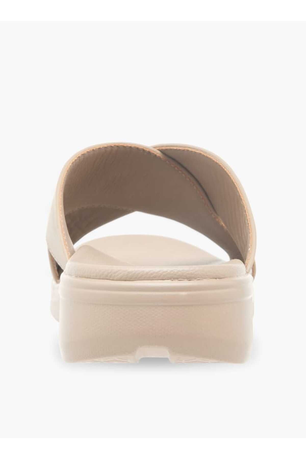 LBL by Shoexpress-LBL by Shoexpress Textured Slip-On Cross Strap Sandals 4