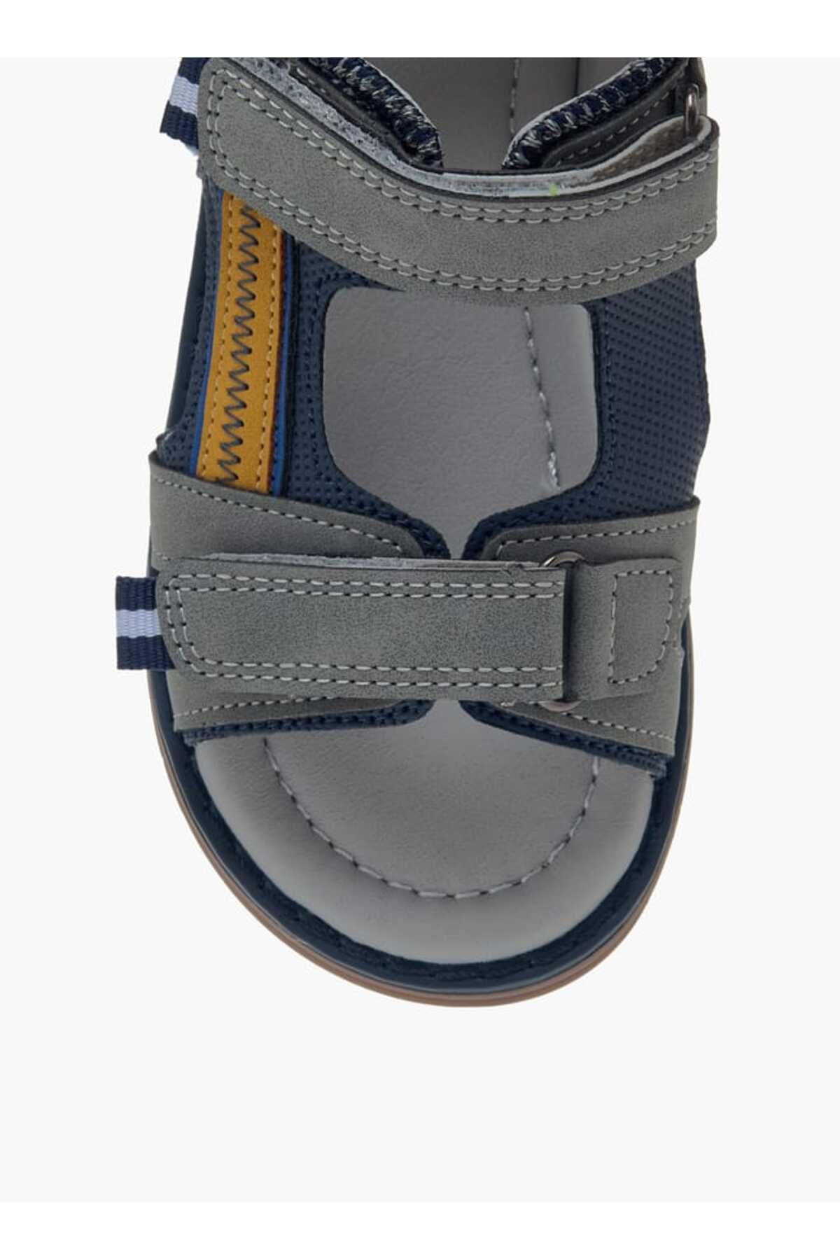 LBL by Shoexpress-Colourblock Sandals with Hook and Loop Closure 3