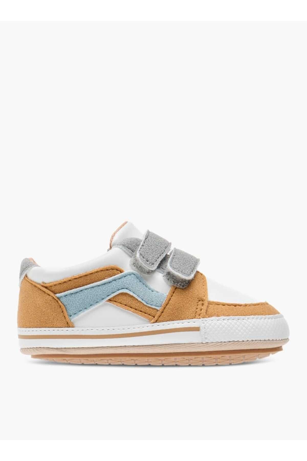 Barefeet-Panelled Booties with Hook and Loop Closure 3