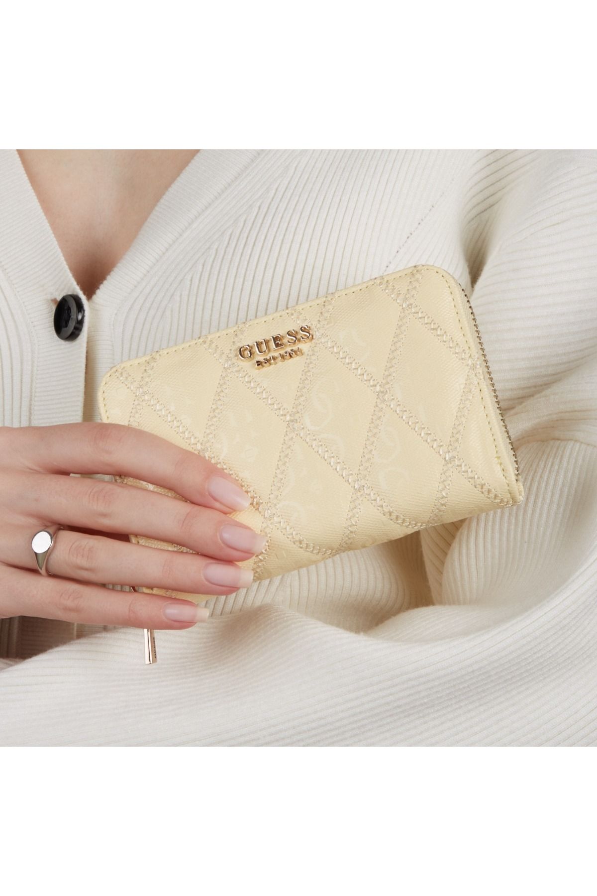 Guess-Adi Damen Reißverschluss-portemonnaie Gelb Swgg93-6400-ply 2