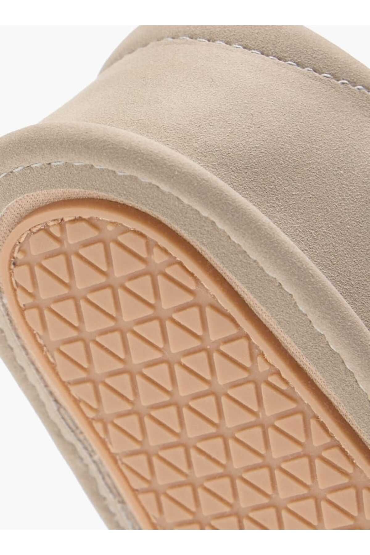 Barefeet-Textured Booties with Hook and Loop Closure 5