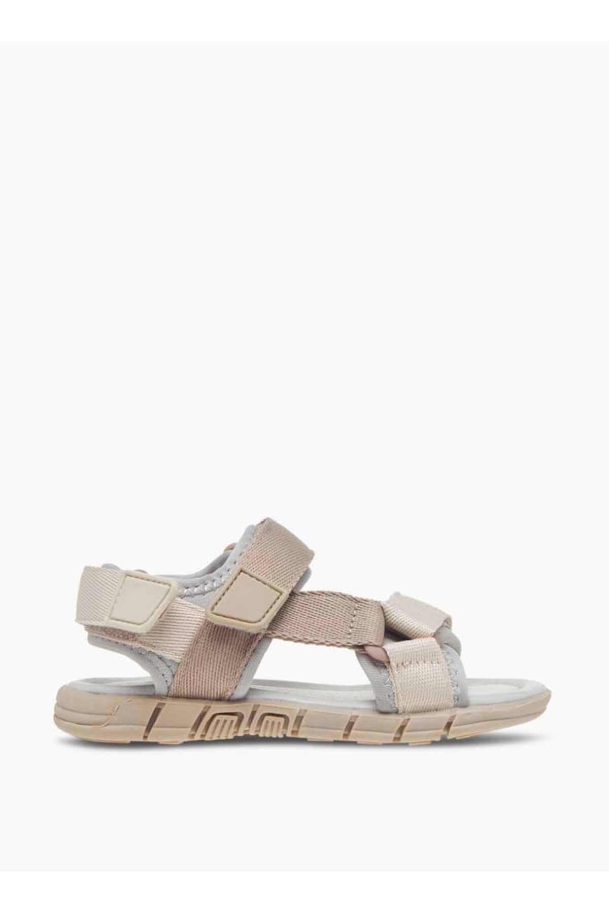 LBL by Shoexpress-Colourblock Sandals with Hook and Loop Closure 2