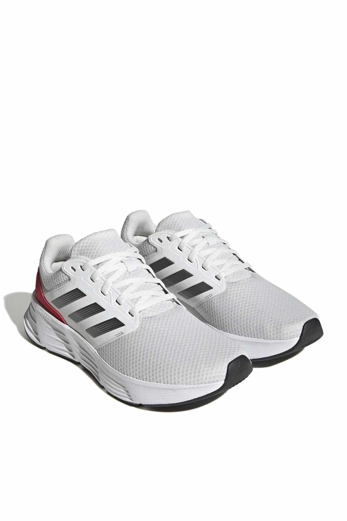 کفش دو و تمرین سفید مردانه Galaxy 6 M های پیاده روی یعنی 1975Beyaz GRI adidas