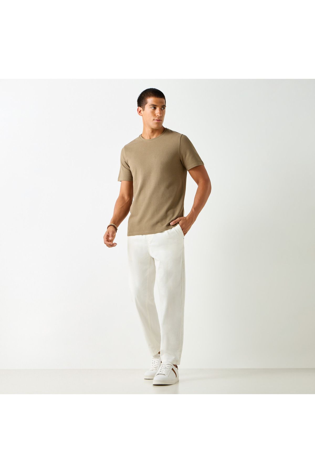 Iconic-Textured T-shirt With Short Sleeves And Crew Neck 2