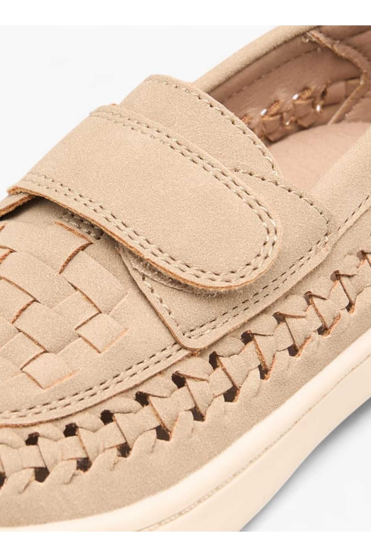 Barefeet-Weave Textured Loafers with Hook and Loop Closure 4