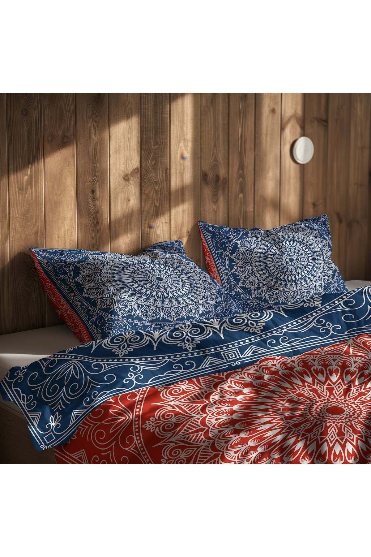 The Lucid Lab Red / Blue Bohemian Mandala Çift Taraflı Nevresim Takımı - 160 cm x 220 cm