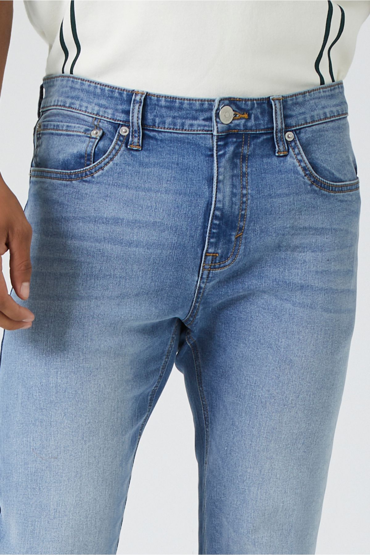 Forever 21 Streç-Denim Slim-Fit Jean Pantolon