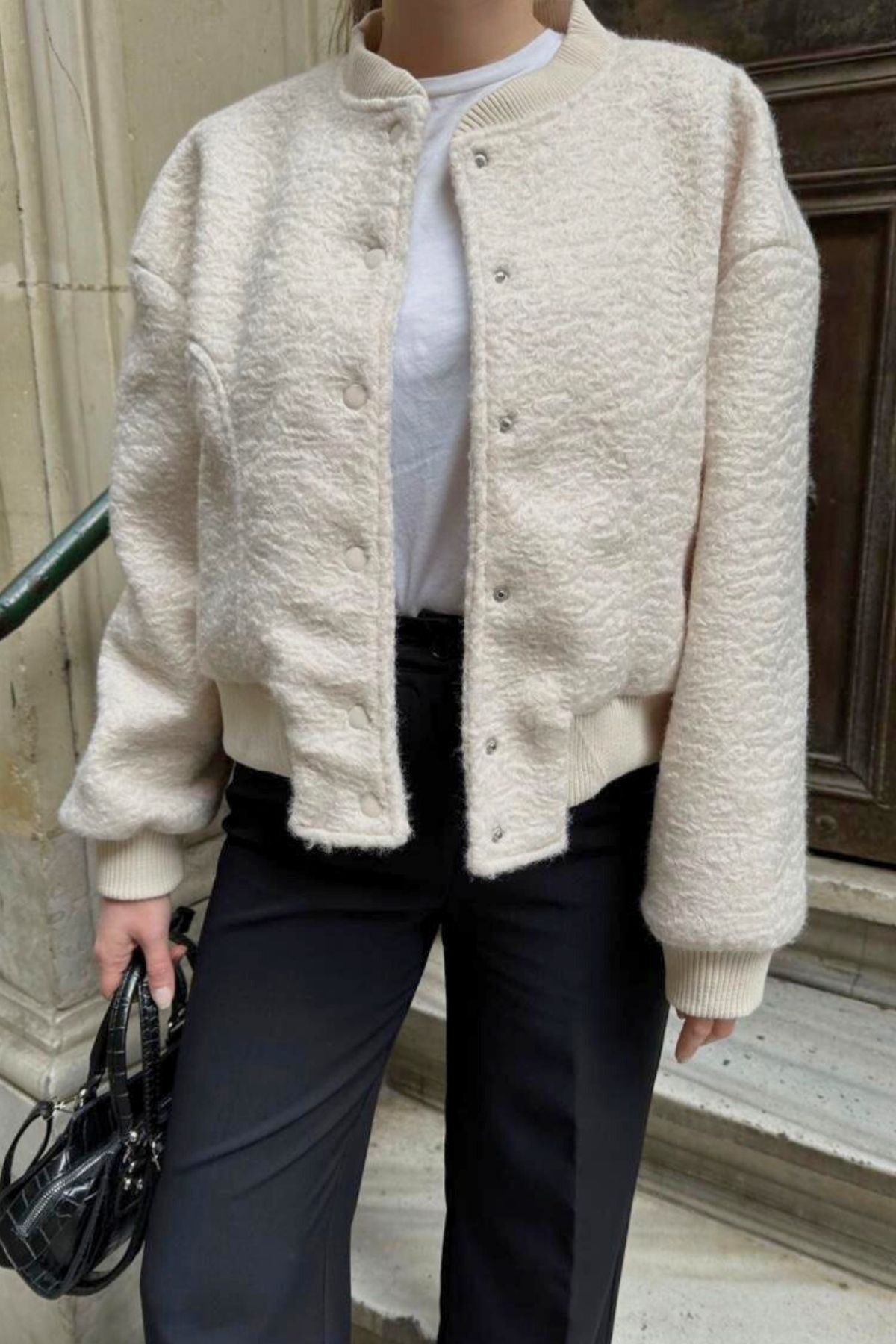 JaMolls kaşe yün görünümlü bol kesim çıtçıt kapama cep detay crop trend bomber pinterest muadil ceket mont görsel 5