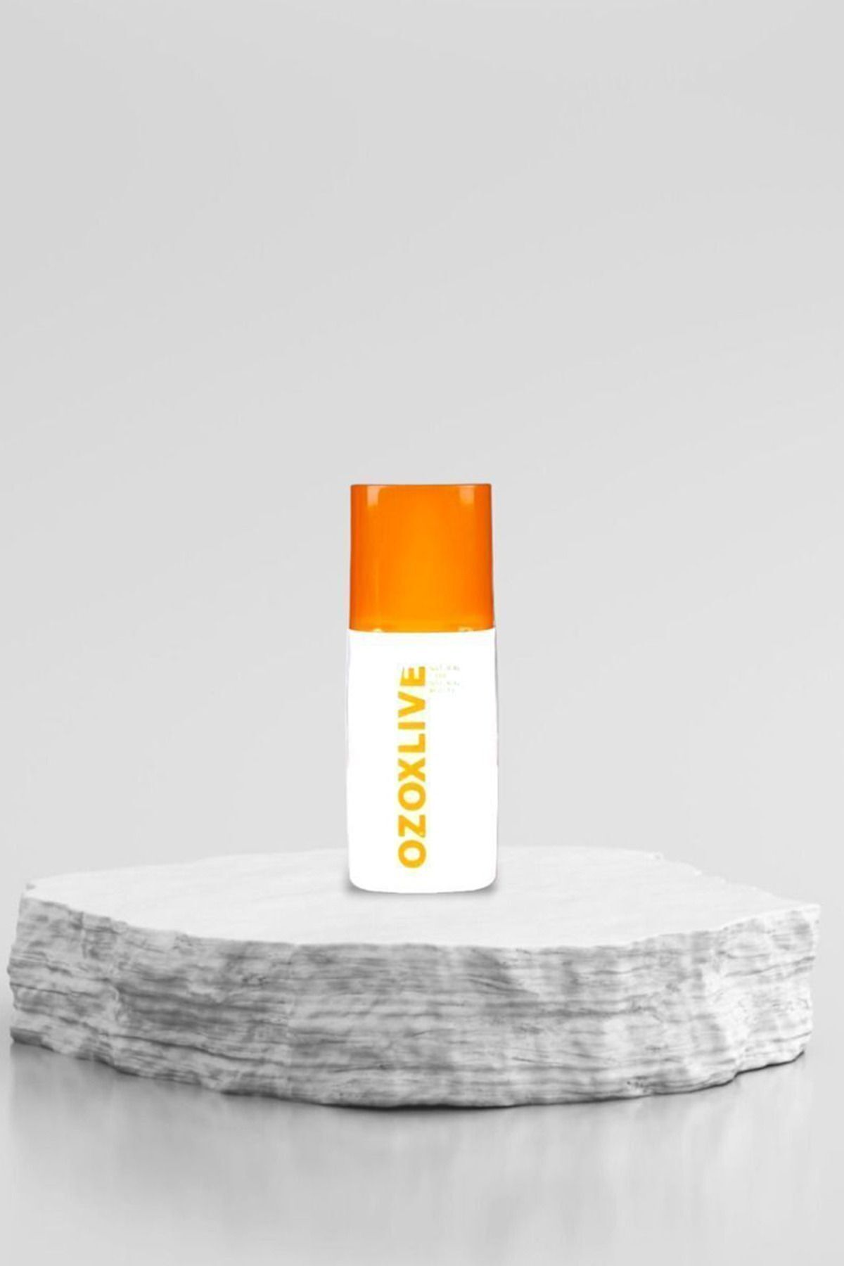 Ozoxlive 50 Spf Güneş Koruyucu Krem 150 ml (SUNSCREEN CREAM)