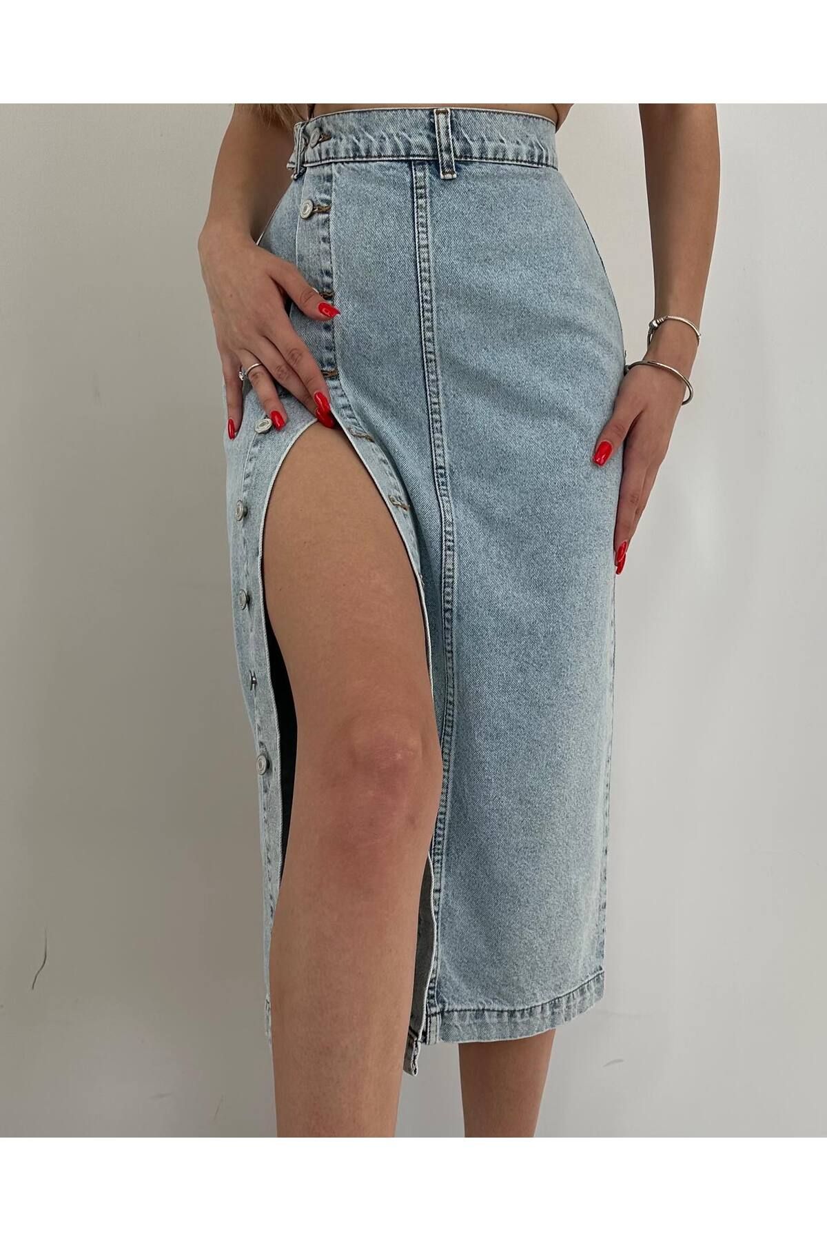 Özman Butik-Light Color Front Buttoned Denim Skirt 4