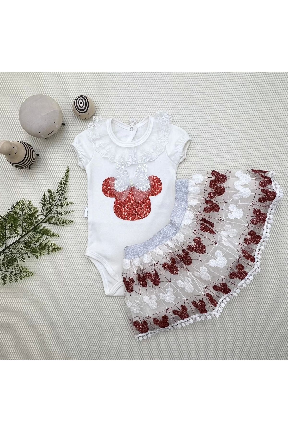 Miravm Petli Mickey Nakışlıkısa Kollu Brode Etekli 2li Kız Bebek Takımı Kırmızı