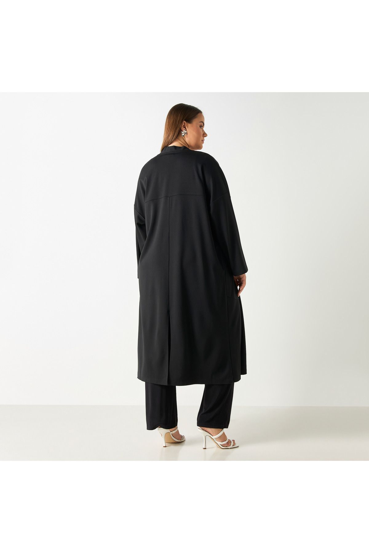 Ulla Popken-Plus Size Ulla Popken Open Front Longline Shrug with Pockets 3