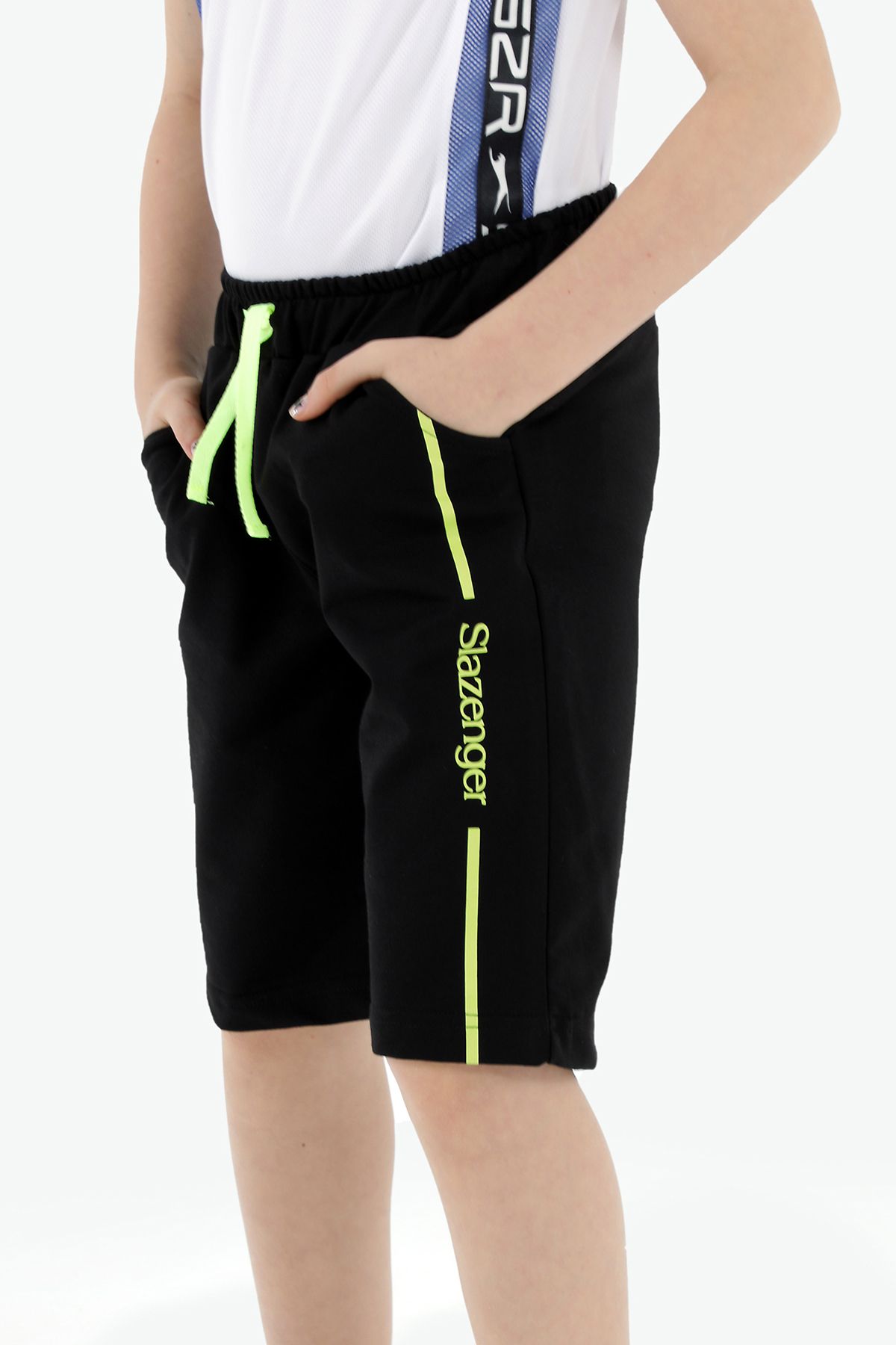 Slazenger-Pantaloni scurți Pece Boy Negru 1