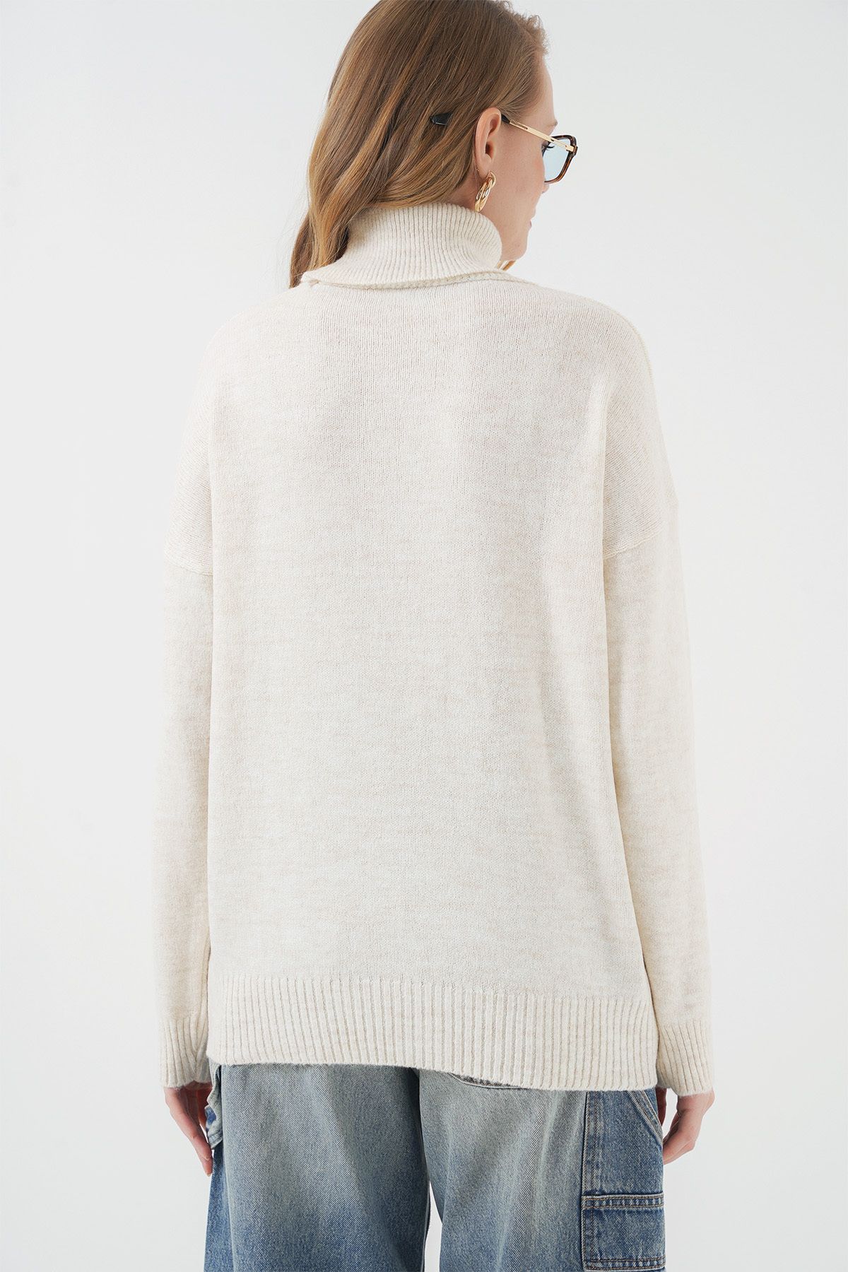 Bigdart-15917 Women's Turtleneck Oversize Knitwear Sweater - Ecru 6