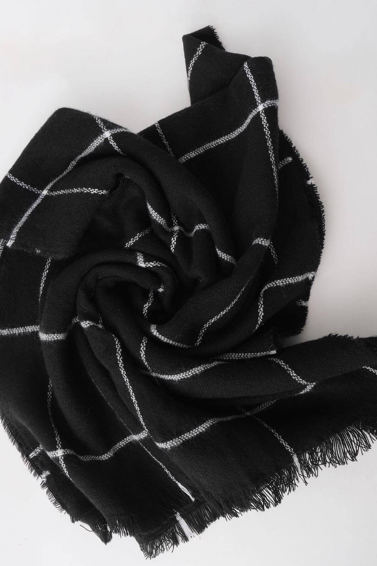Addax-Square Patterned Shawl Shawl2019-A4 2