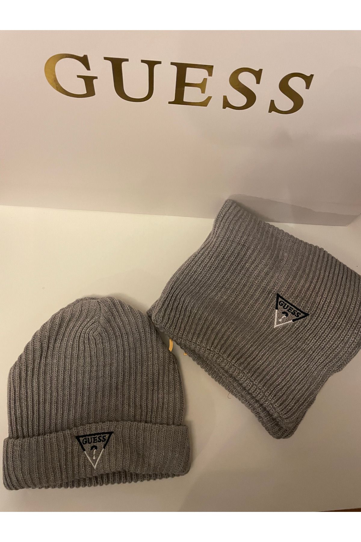 Guess Erkek Atkı Bere Takımı