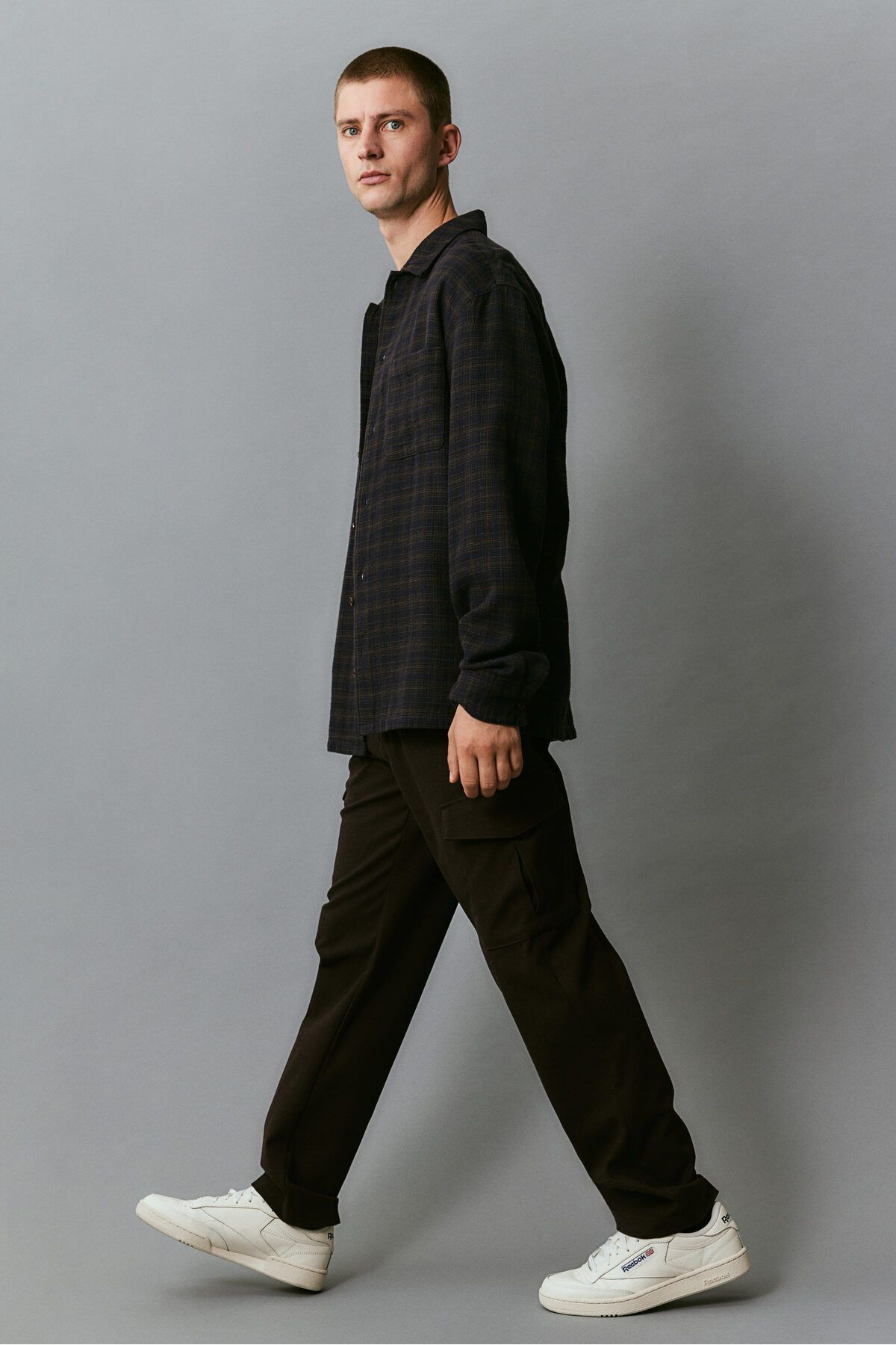 شلوار چند رنگ مردانه حمل و نقل به طور منظم مناسب است H M H&M
