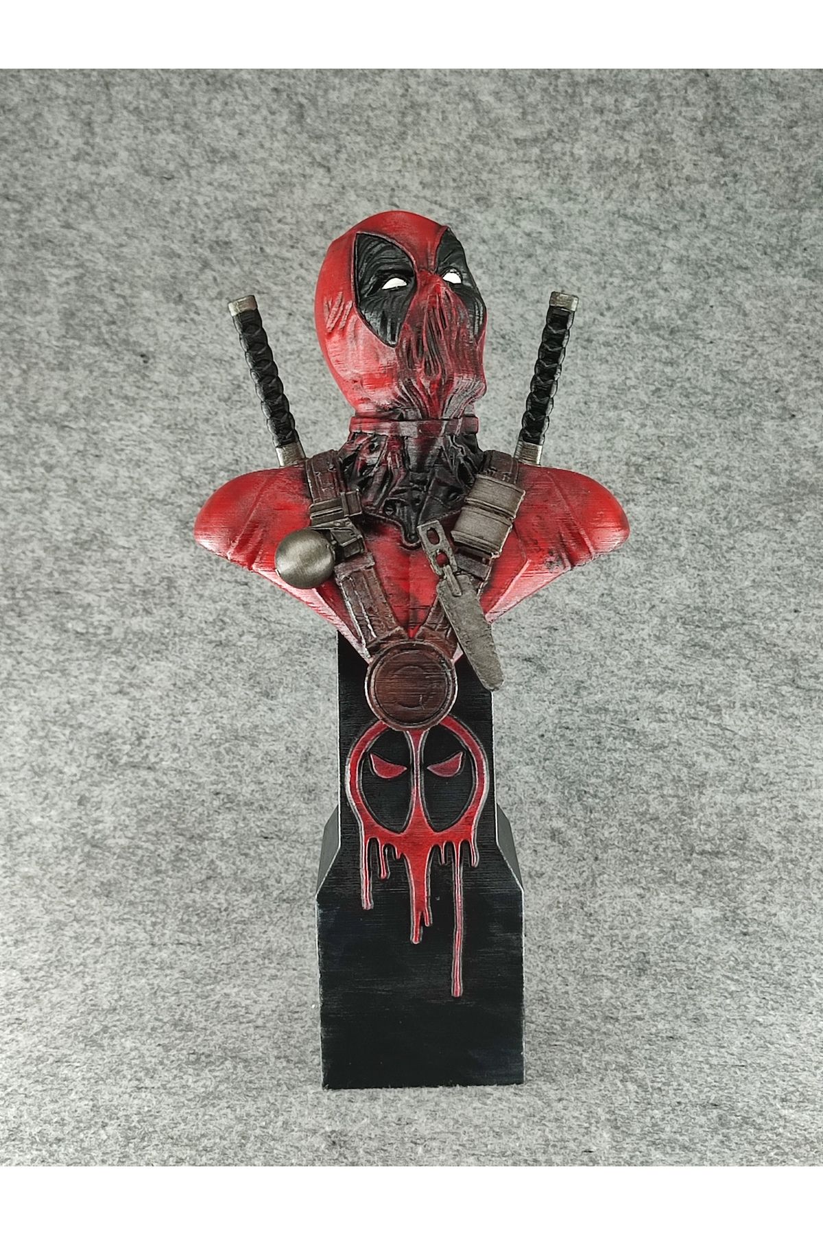 PWUL WORKS Deadpool Büstü 27 cm - Marvel