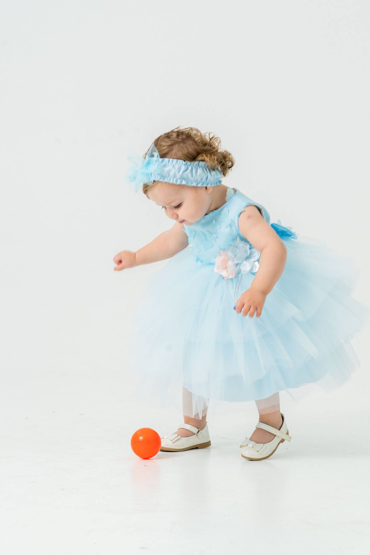 Eray Kids Kız Bebek Abiye Elbise Kelebekli Kat Kat Etekli Toka Hediyeli fotoğrafı 2 (önizleme)