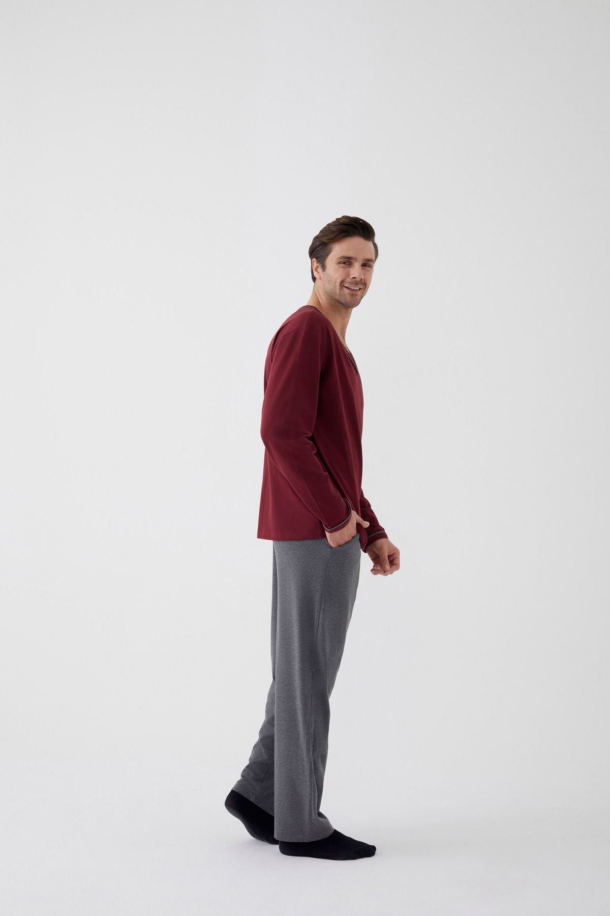 koza iç giyim-Men's Cotton Long Sleeve Pajama Set with Intermediate Ribs and Pocket Detail 2