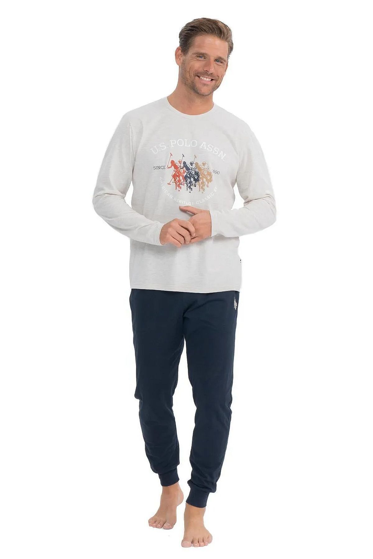 یو اس پولو ست لباس خواب مردانه آستین بلند یقه گرد کشباف U.S. Polo Assn. 18832 - بژ ملانژ