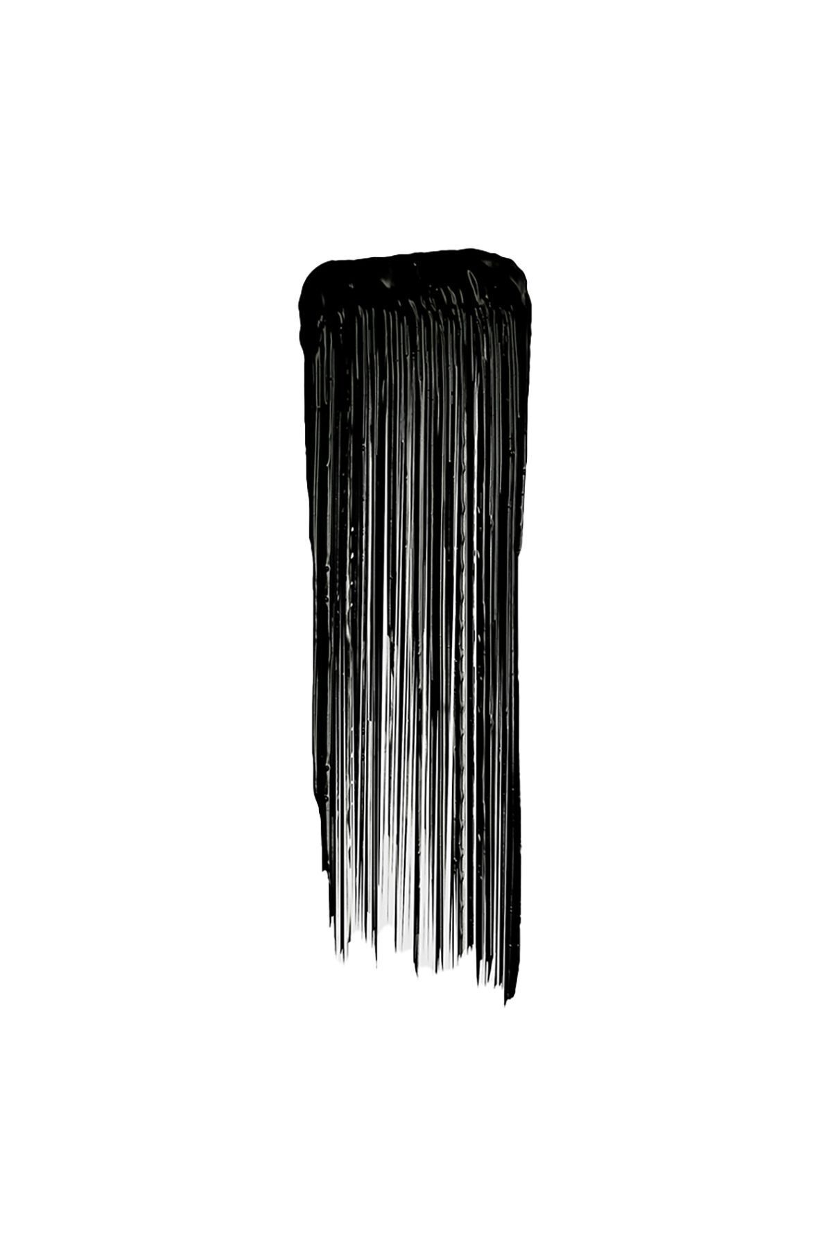 Maybelline New York-Lash Sensational Sky High Cosmic Black Mascara 3