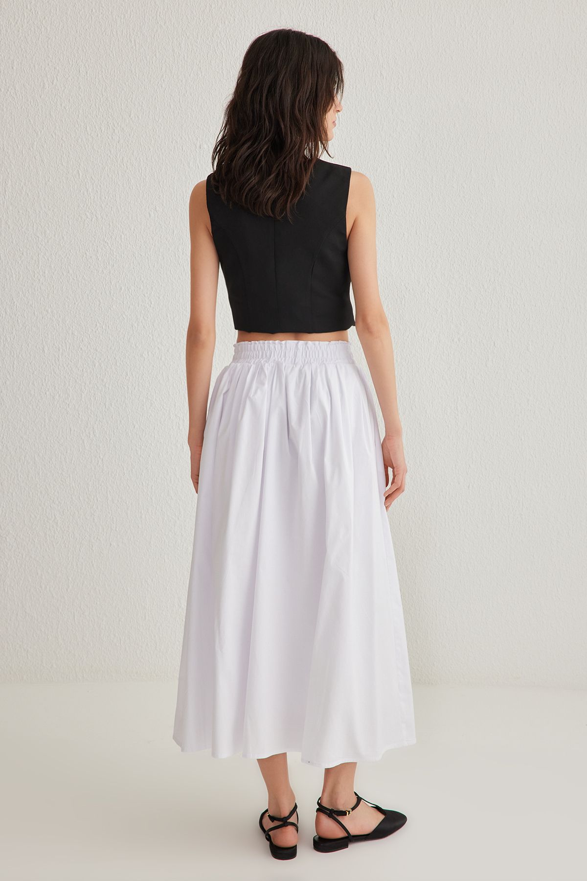 Trendyol Collection-Bílá rozšířená Maxi elastická sukně Twoss25Et00017 5