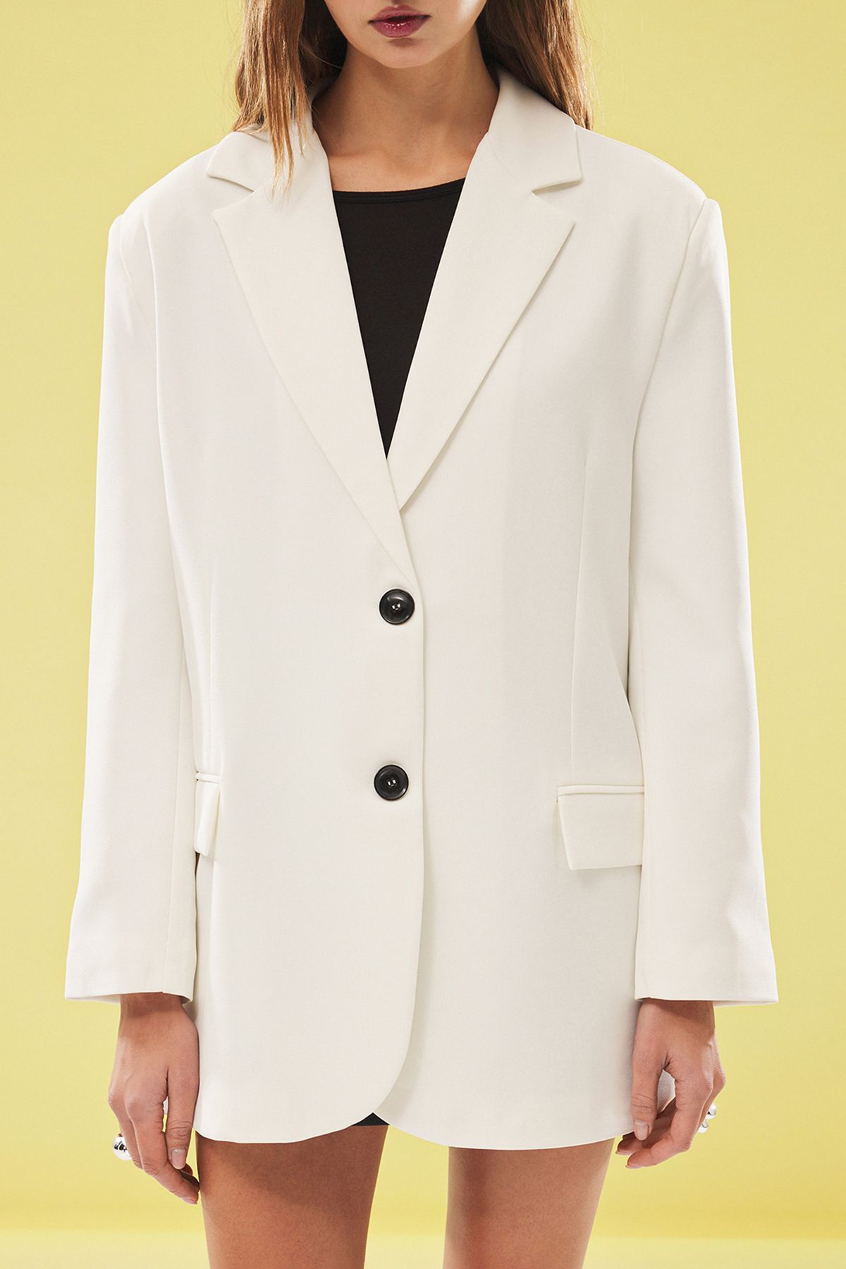 Trendyol Collection-Weiße Blazerjacke TWOAW24BC00107 3