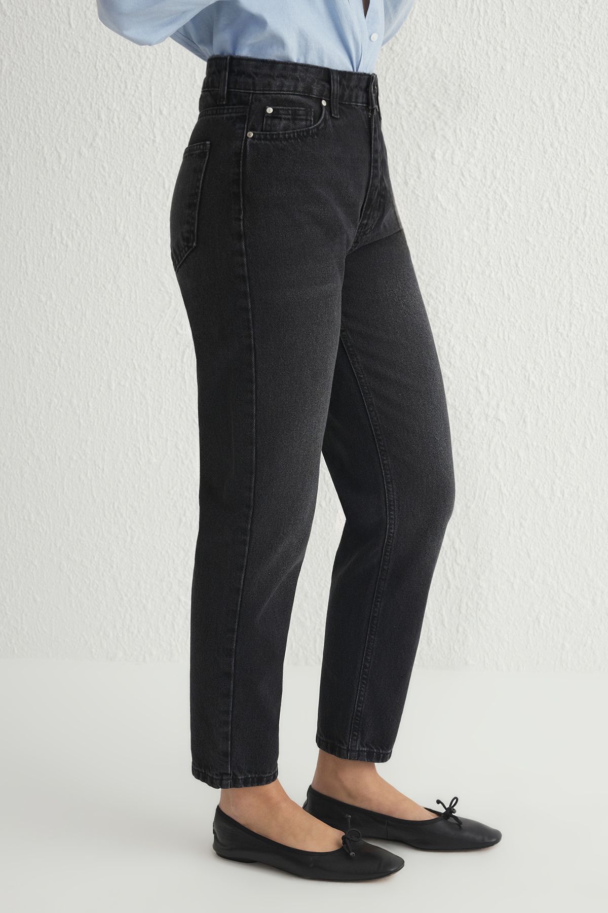 Trendyol Collection-Black Normal Waist Mom Jeans Twoss25Je00135 4