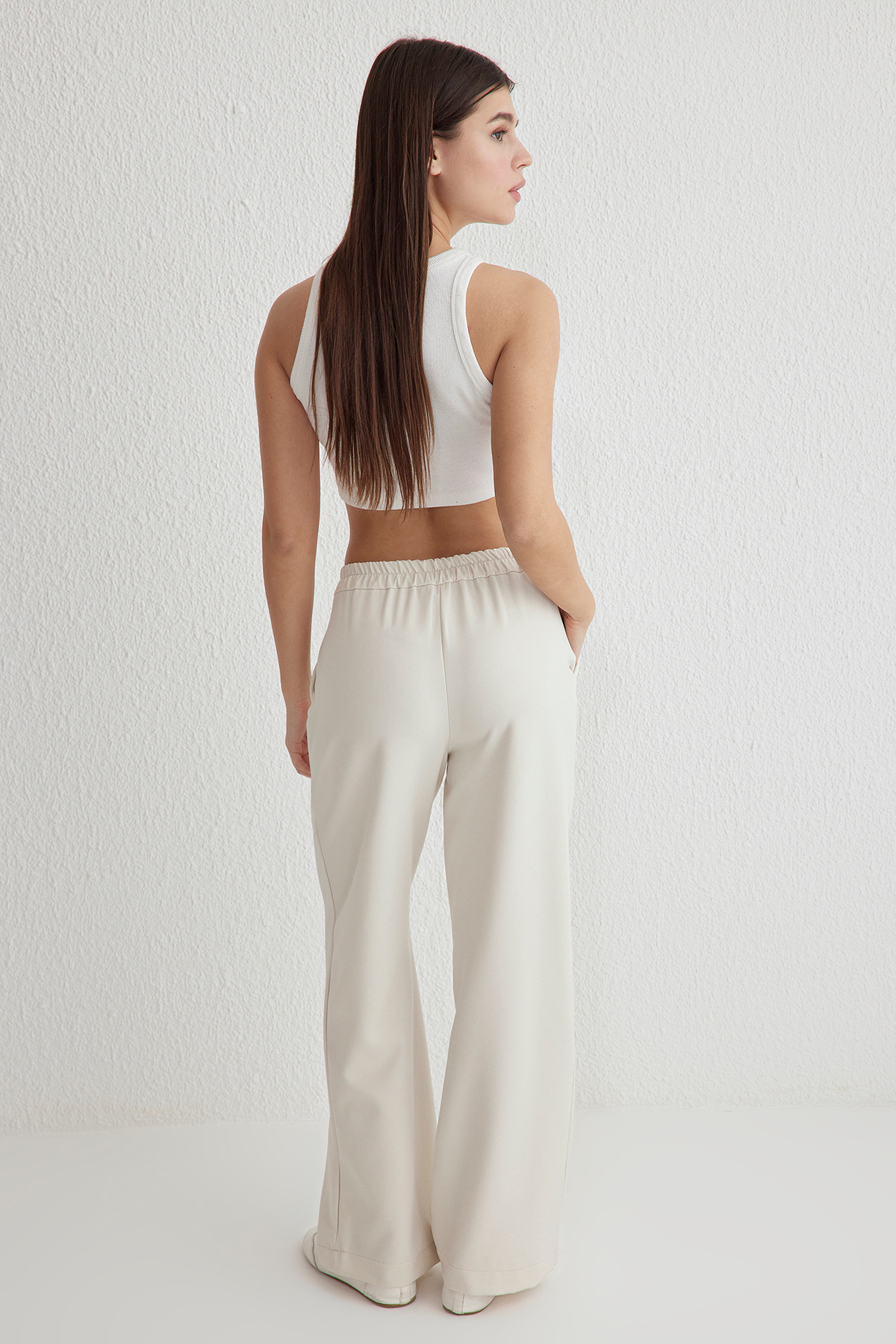 Trendyolmilla  Beyaz Bağcıklı Düşük Bel Wide Leg/Geniş Paça Dokuma Pantolon TWOSS25PL00042 - Görsel 5