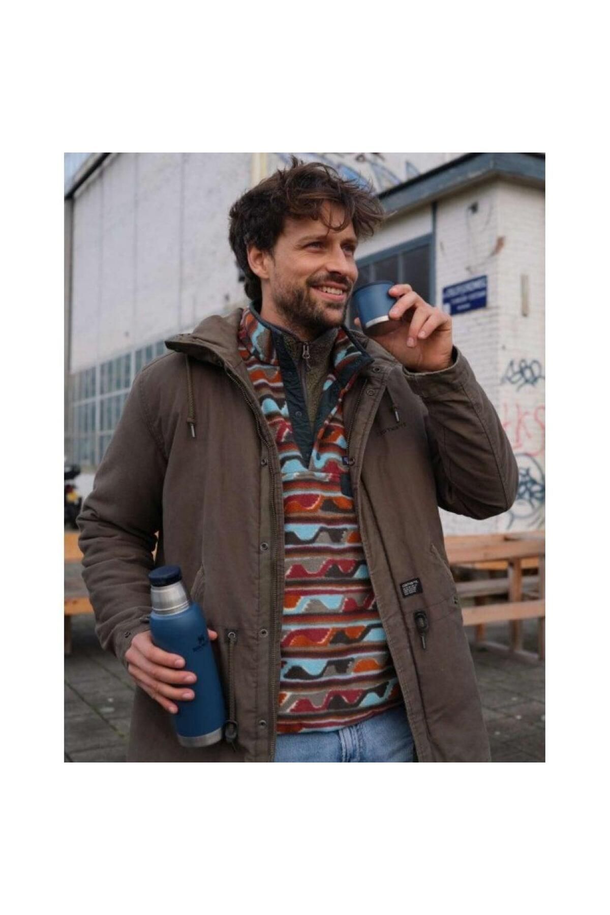 فلاسک آبی Thermos ماجراجویی به Go 1L Stanley