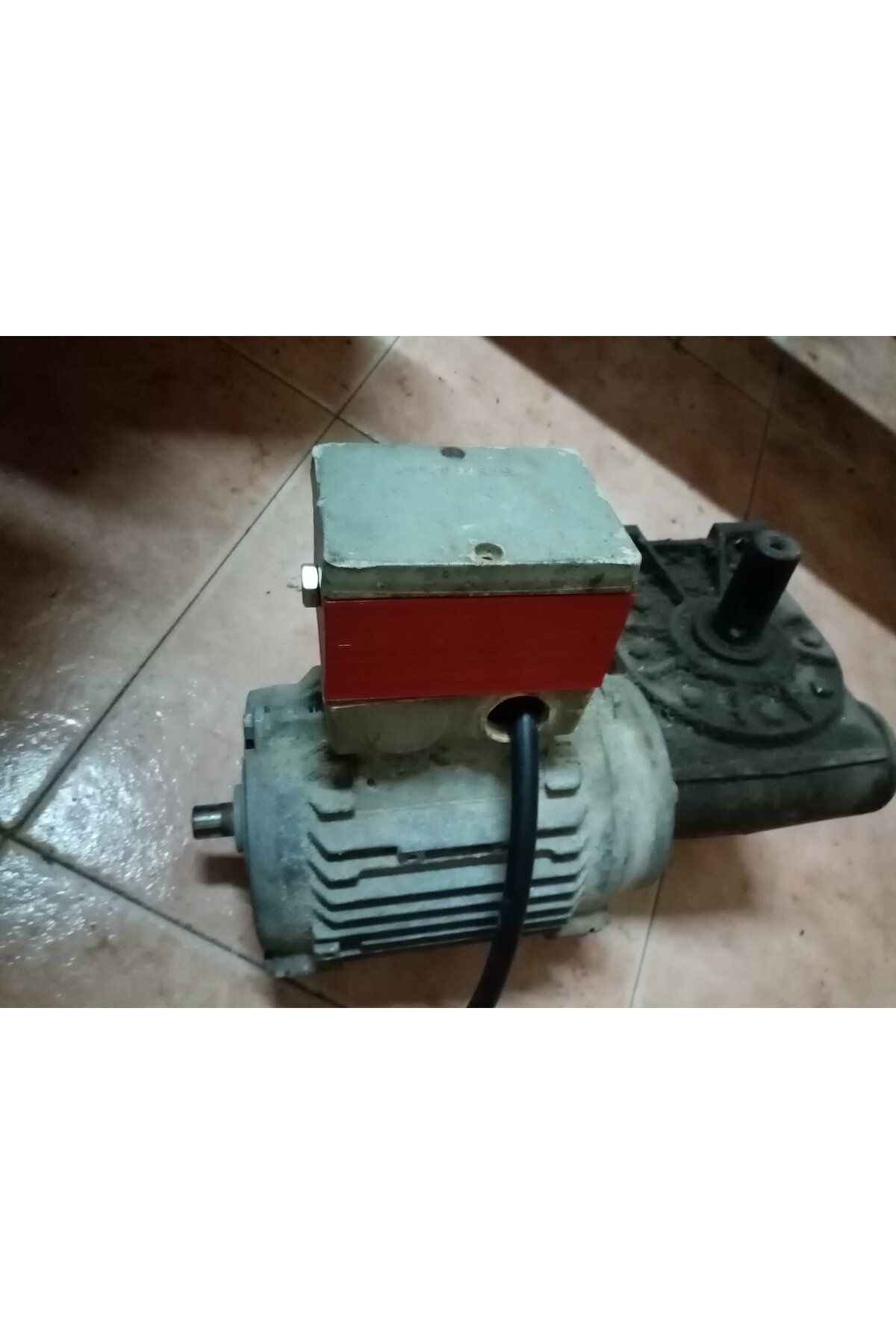 estevia Yeni Siemens Motor Kutusu T4506448 Company