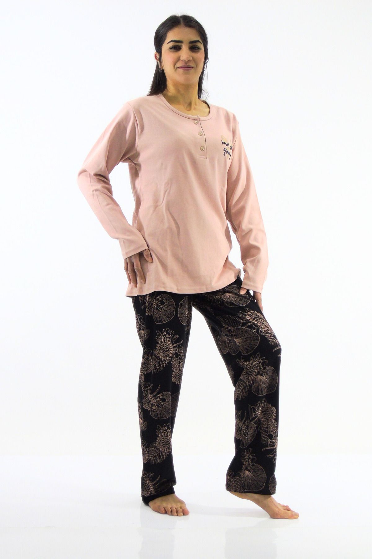 mefa-Patterned Interlock Pajama Set 1
