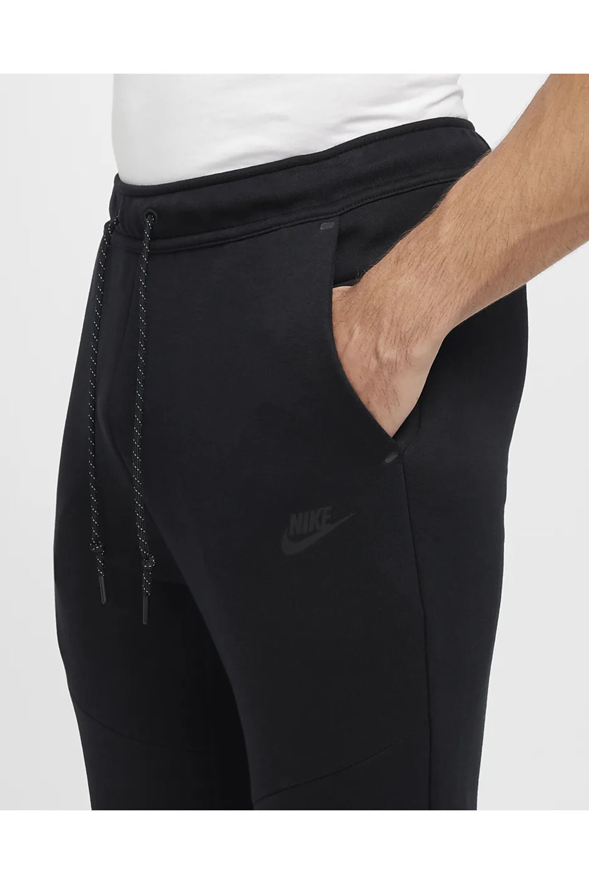 Nike-Tech Fleece tepláky HV0959-010 2