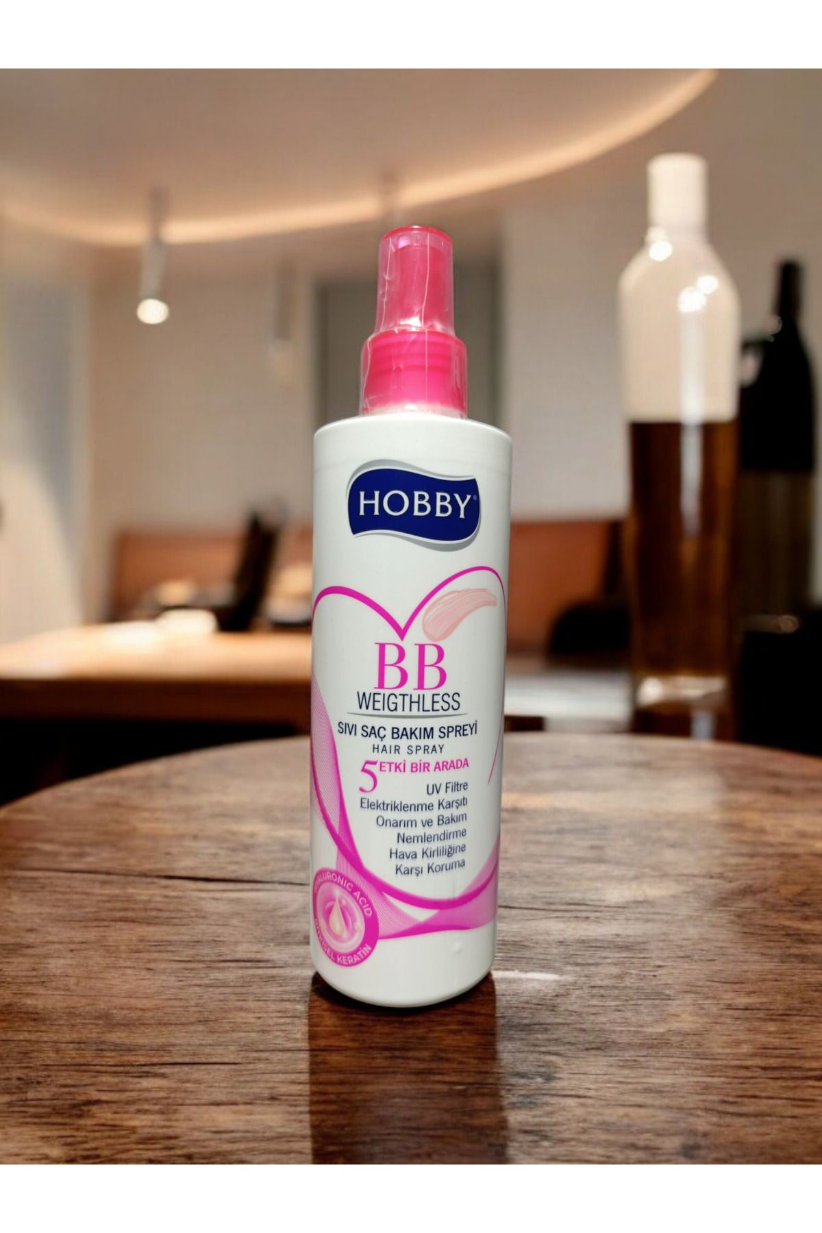 Hobby BB WEIGHTLESS Sıvı Saç Bakım Spreyi (250ML), 5 Etki Bir Arada