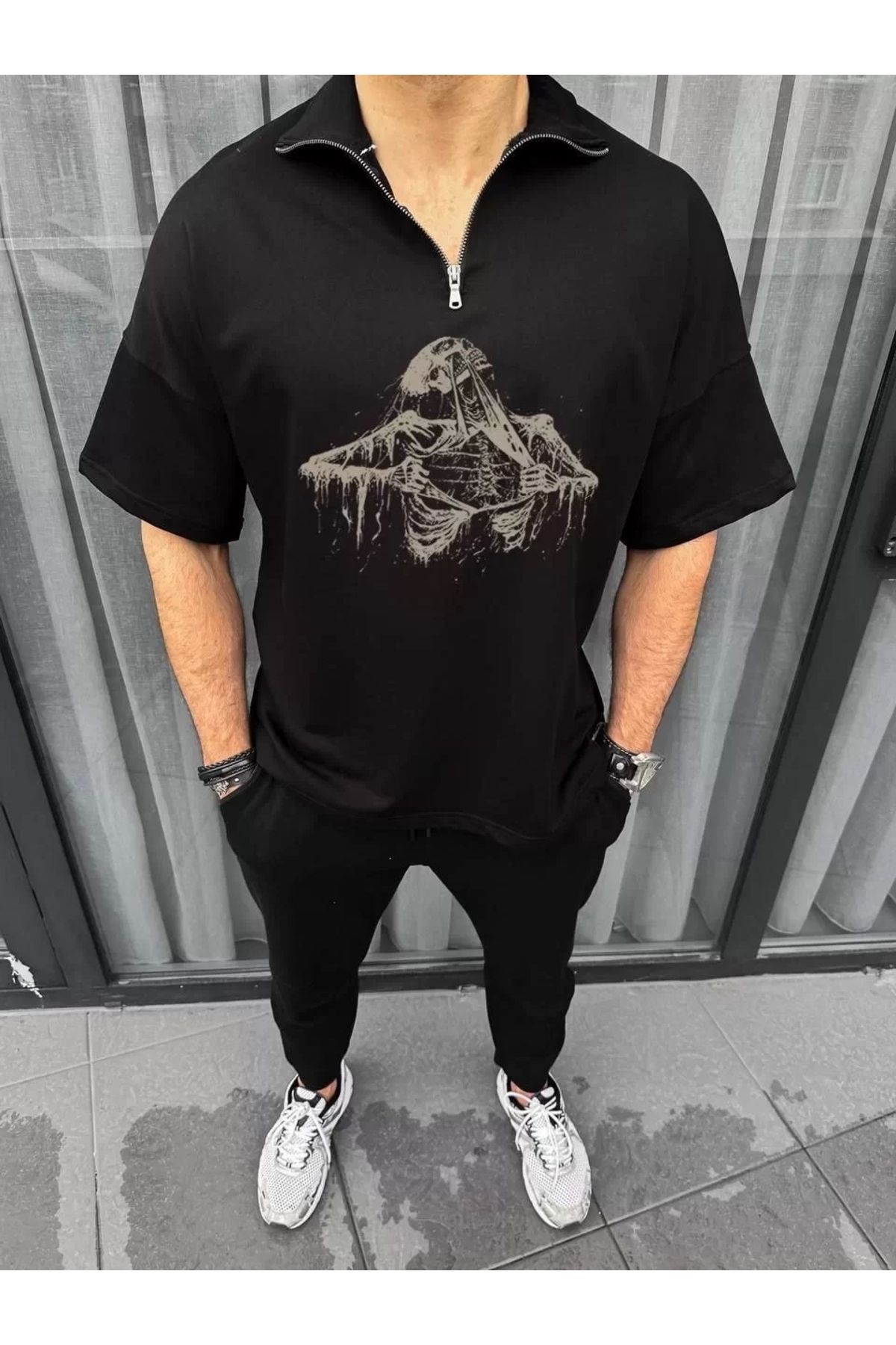 AE Stil Unisex Yarım Fermuarlı Baskılı Oversize T-Shirt - Siyah