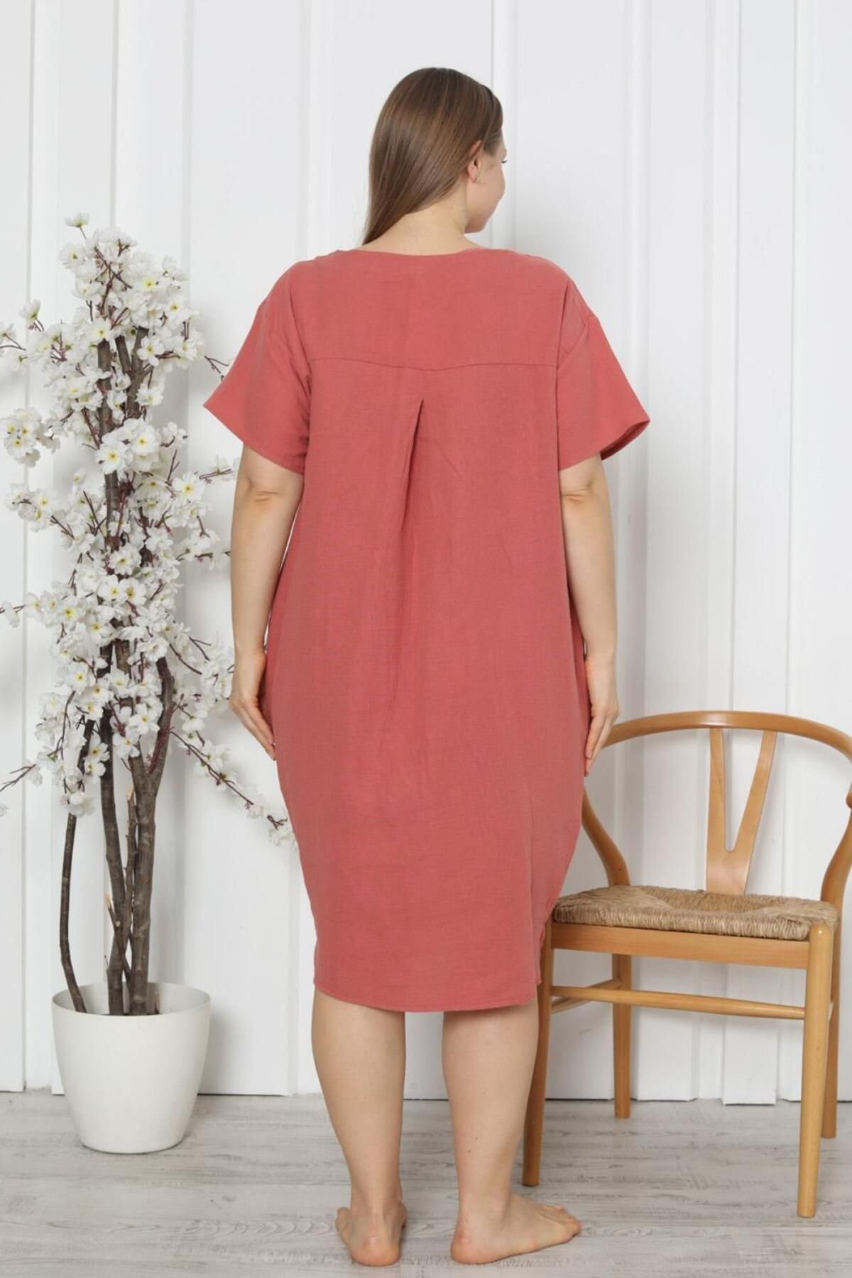 Nicoletta-Short Sleeve Large Size Linen Tunic with Pockets - TILE 3